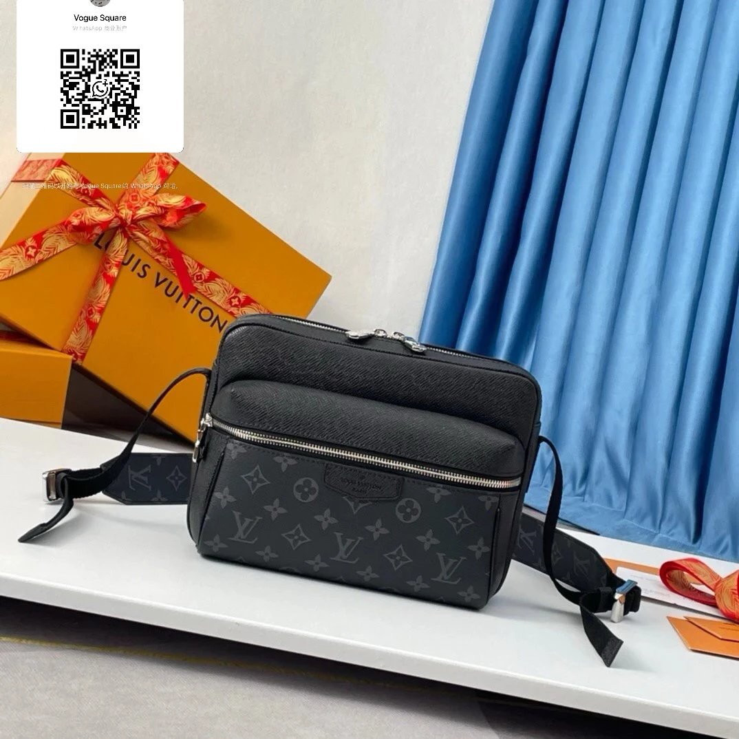 Louis Vuitton Black Monogram Crossbody Bag