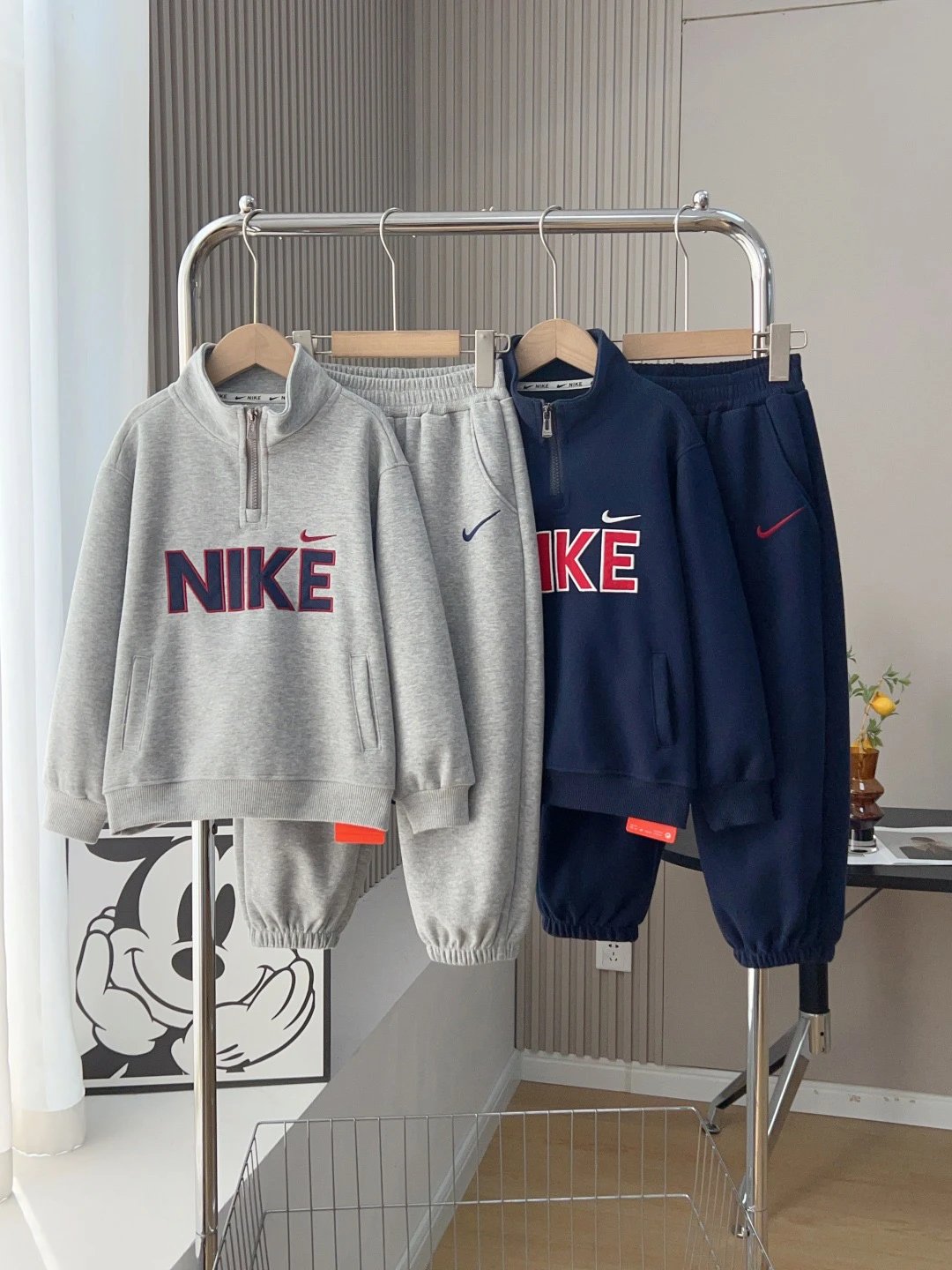 Kid Nike Grey and Na